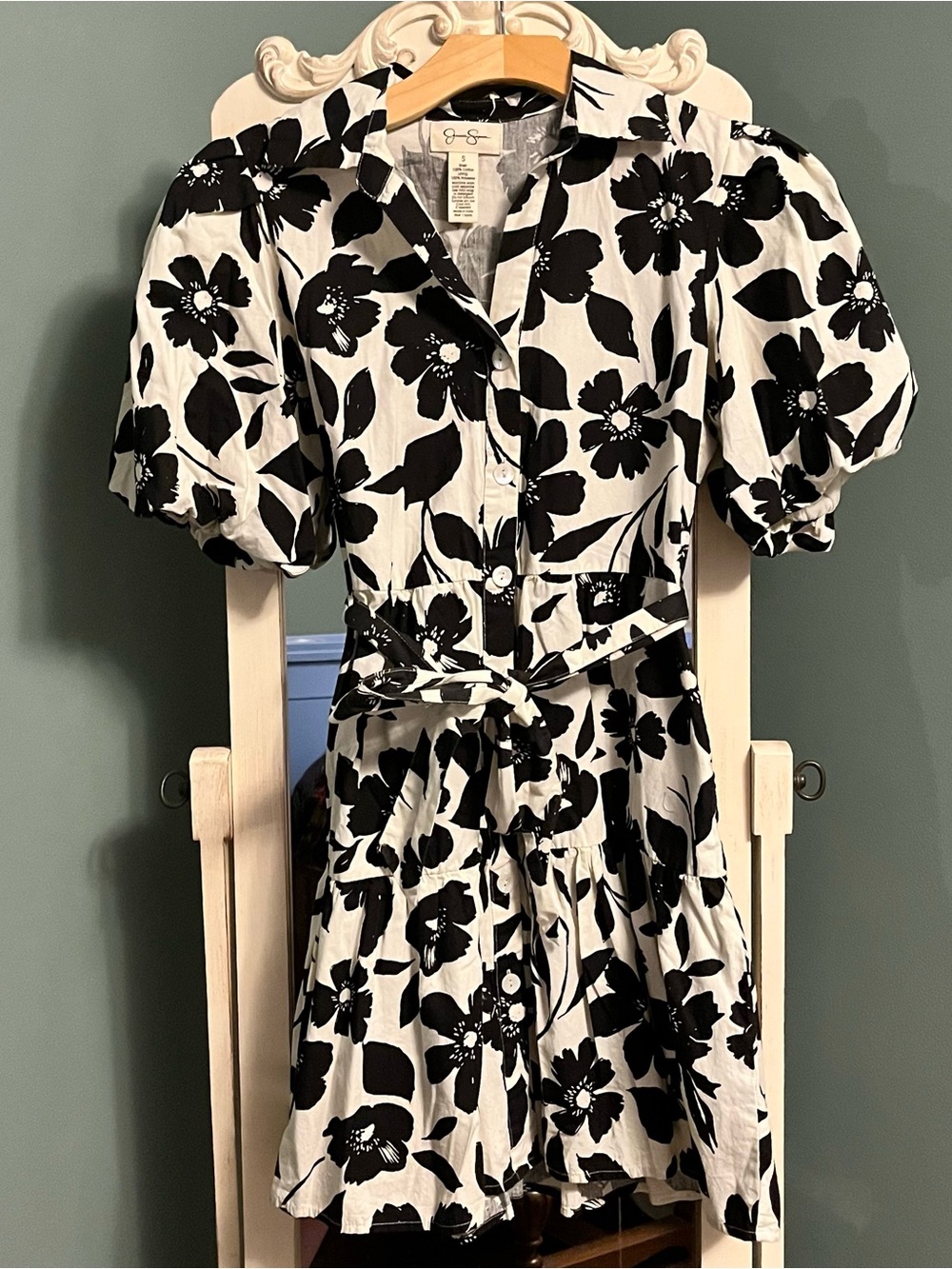 Jessica Simpson Black & White Floral Puff-Sleeve Shirt Dress